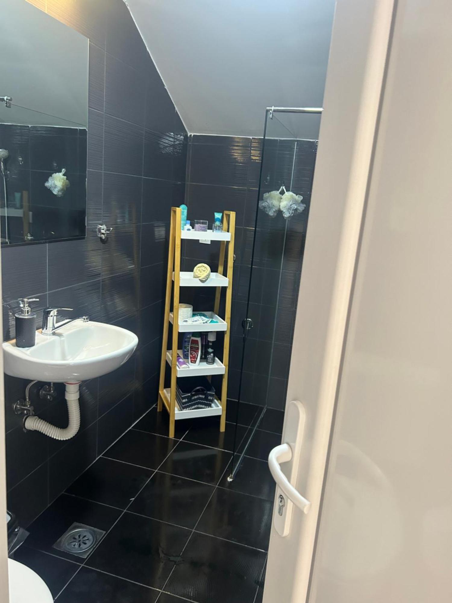 Apartman Diamond Lux Surčin Exterior foto